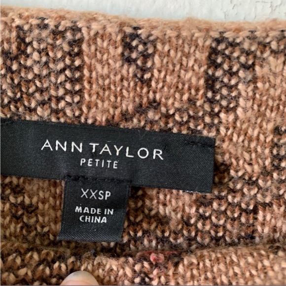 AnnTaylor Petite Spotted Mock Neck Sweater - Picture 4 of 6